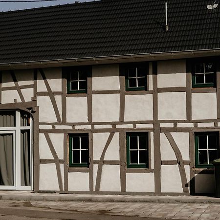 Modernisiertes Fachwerkhaus In Rheinbach Bei Bonn Villa Exterior foto